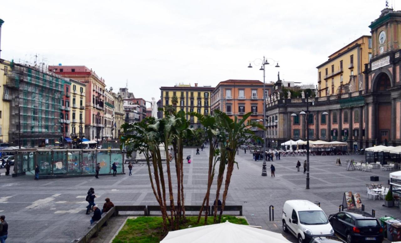Vanzi Rooms Naples Exterior photo